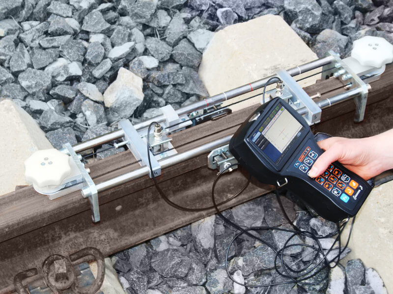 Testing of the rail welded joint by the USR-01 ultrasonic kit