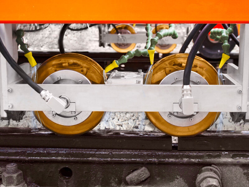 Wheel probe of the high-speed rails testing system OKOSCAN 73HS